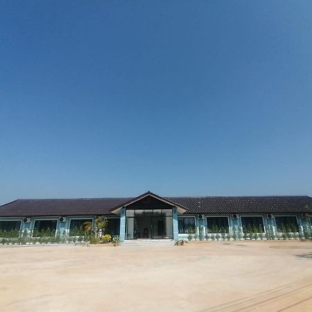 ເຮືອນພັກບີວີ Hotell Ban Thongchai-Tai Eksteriør bilde